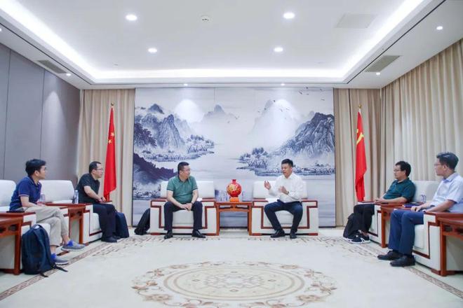 強(qiáng)強(qiáng)聯(lián)手促發(fā)展 山東新北洋集團(tuán)總經(jīng)理榮波一行蒞臨旭子科技考察交流