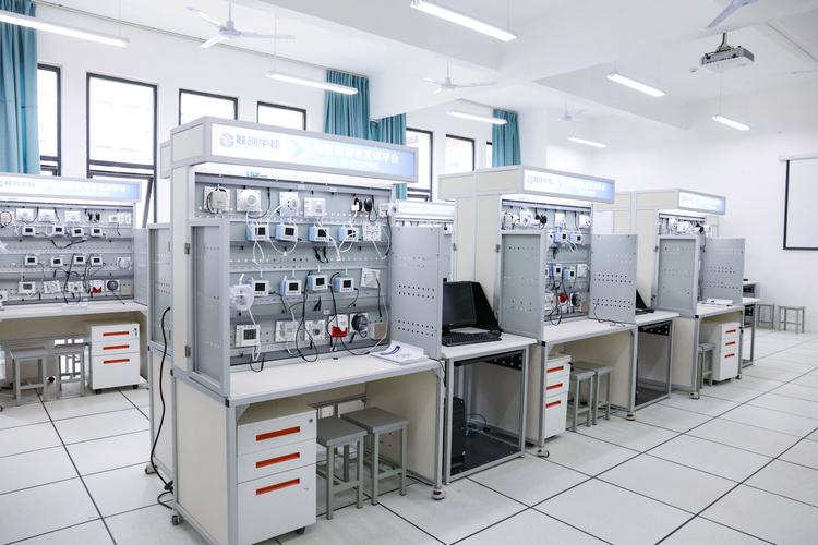 高校電子信息工程實(shí)驗(yàn)室建設(shè)與電子產(chǎn)品研發(fā)